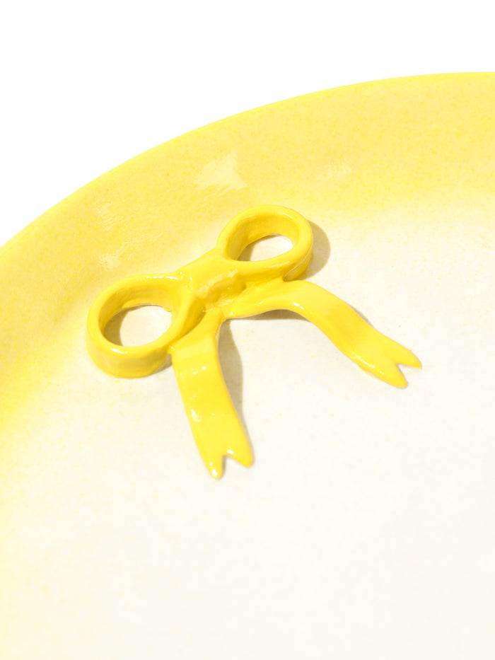 BowKnot Dinner Plate, Butter Yellow
