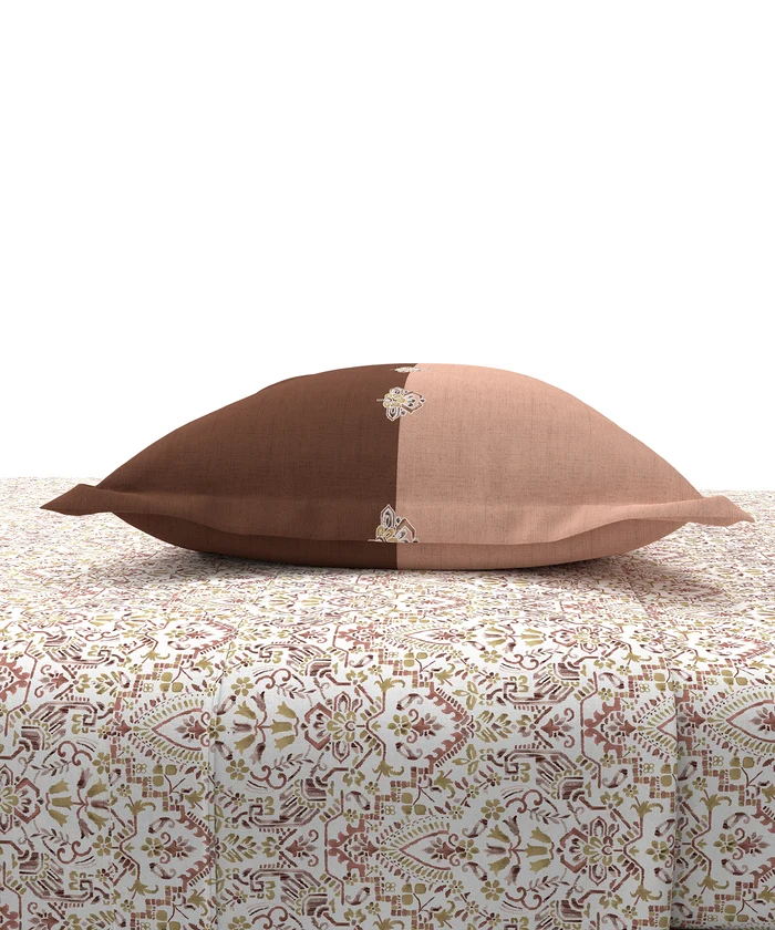 Carnival Ornate Queen Bedsheet, Mehendi Rust |144 TC Cotton| 2 Pillow Covers