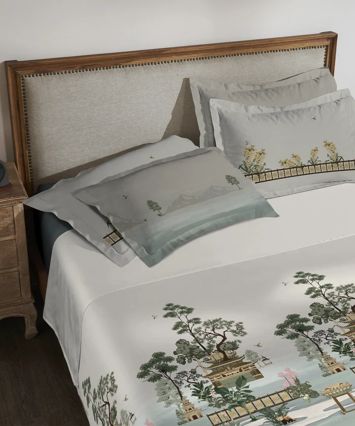 Classic Safarnama King Bedsheet Set, Skybound Tracks | 210 TC Cotton| 4 Pillow Covers