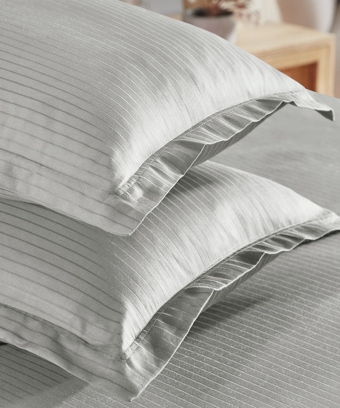 Classic Stripe Solid King Bedsheet Set, Snow Flakes|210 TC Cotton| 2 Pillow Covers