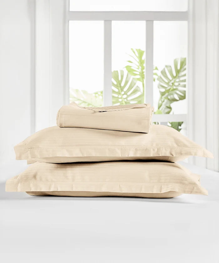 Classic Style me Solid King Bedsheet Set, Irish Cream| 210TC Cotton| 2 Pillow Covers