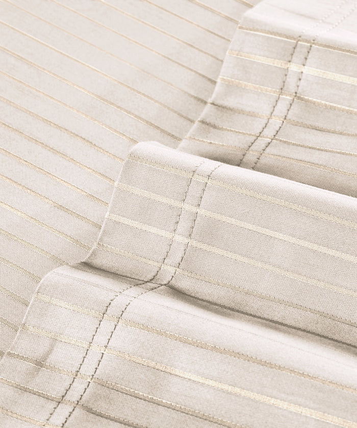 Classic Style me Solid King Bedsheet Set, Pearled Ivory| 210TC Cotton| 2 Pillow Covers