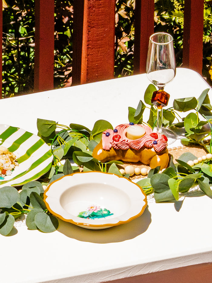 Lotus Pond Dinnerware Set of 15