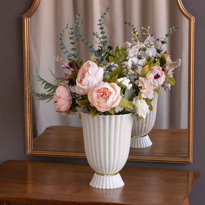 Beatriz Ball Encanto Vienna Large Vase — Holding a mixed floral arrangement