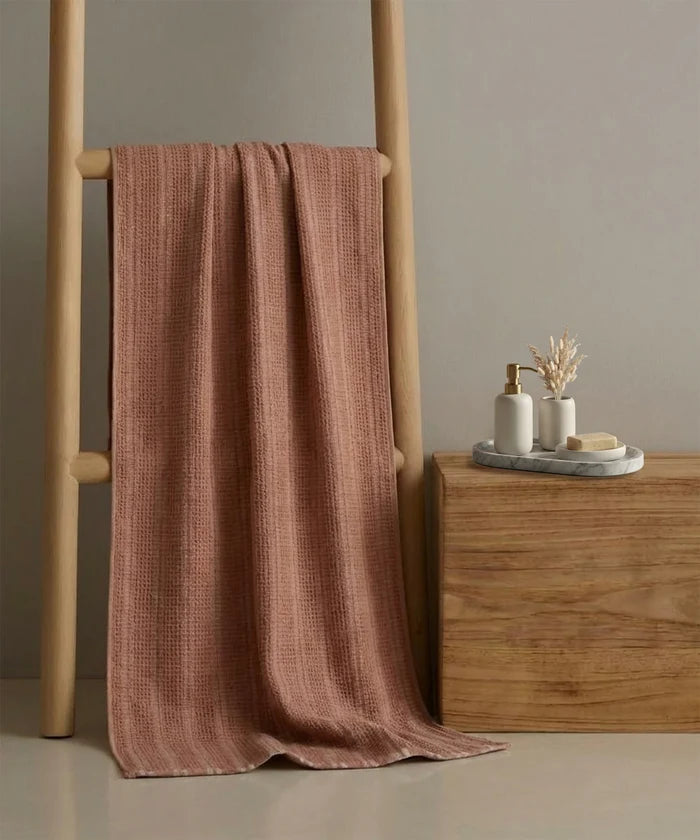 Indulgence By The FirePlace Bath Towel, Super Soft, Intricate Design, 600 GSM, Savanna
