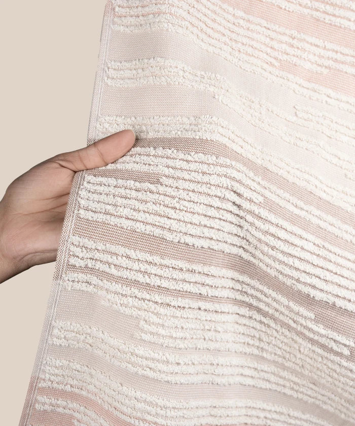 Indulgence By The FirePlace Bath Towel, Super Soft, Intricate Design, 600 GSM, Solstice