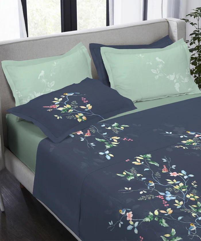 Indulgence Painterly Pattern King Bedsheet Set, Blue Bank|300 TC Cotton| 4 Pillow Covers