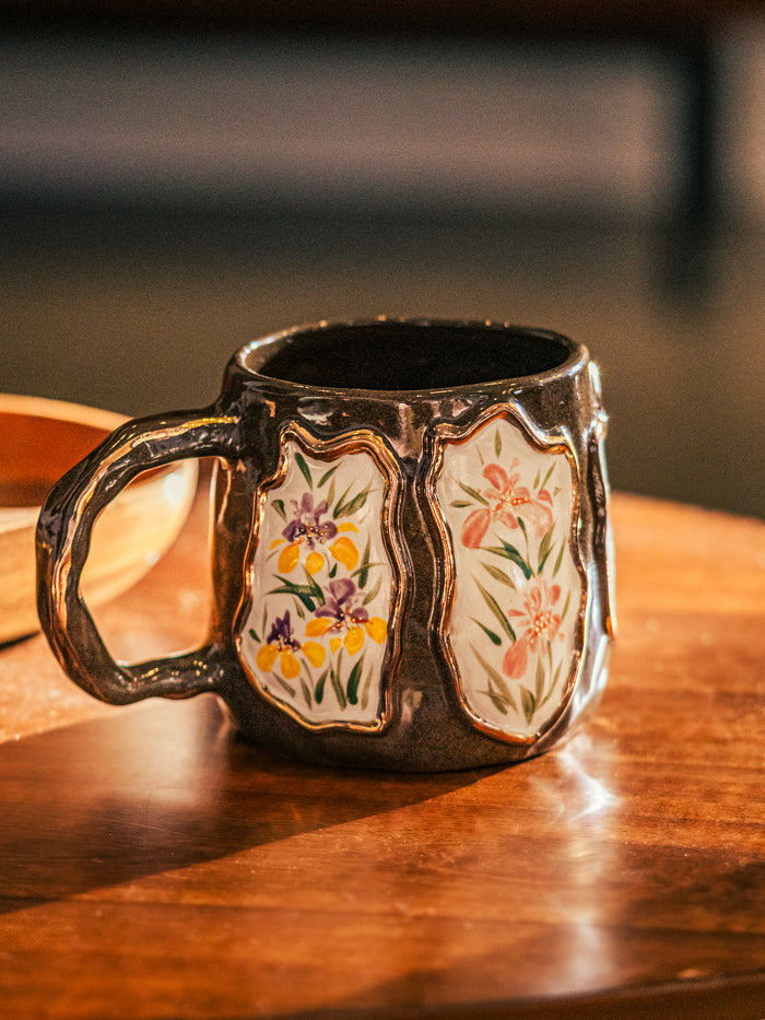 Iris Echo Coffee Mug, Brown
