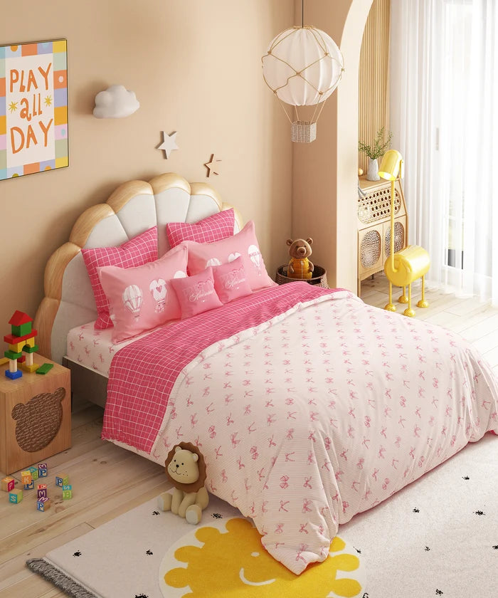 Juniors Double Bedsheet Set, Cue Coquette| 144TC Cotton|2 Pillow Covers & 2 Cushion Covers