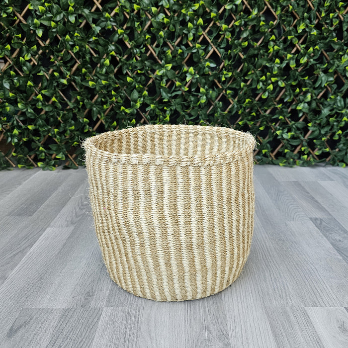 Kenyan Basket - Sisal Basket - KB49 - 10"