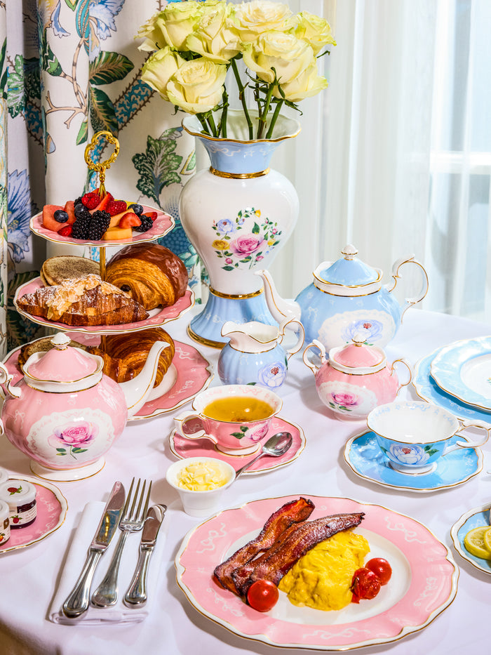 Marilyn Monroe Hollywood Bloom™ Limited Edition, 3-Tier Cake Stand, Blush Pink
