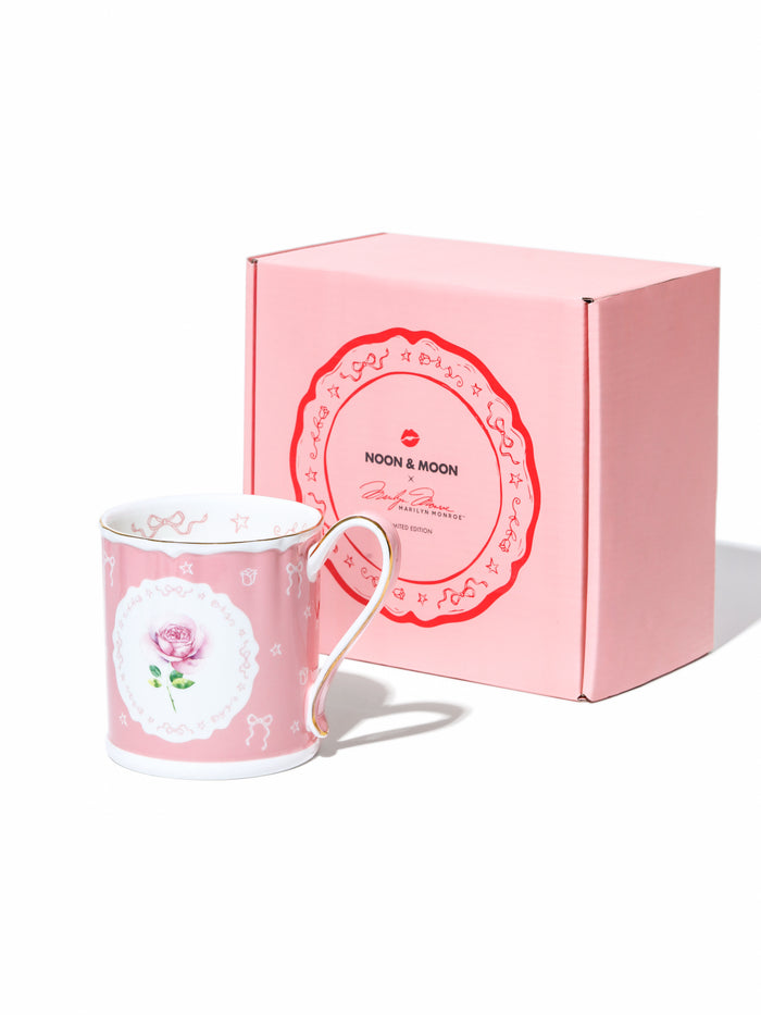 Marilyn Monroe Hollywood Bloom™ Limited Edition, Blush Pink Collector’s Set of 13