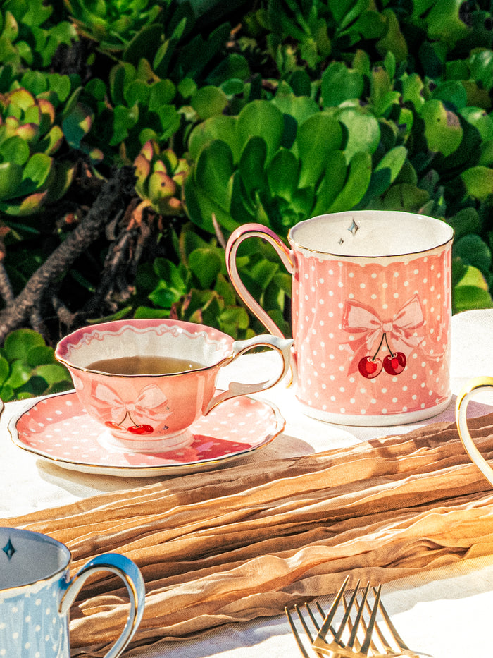 Marilyn Monroe Romance Edit™ Limited Edition, Mug & Tea Cup Set, Pink