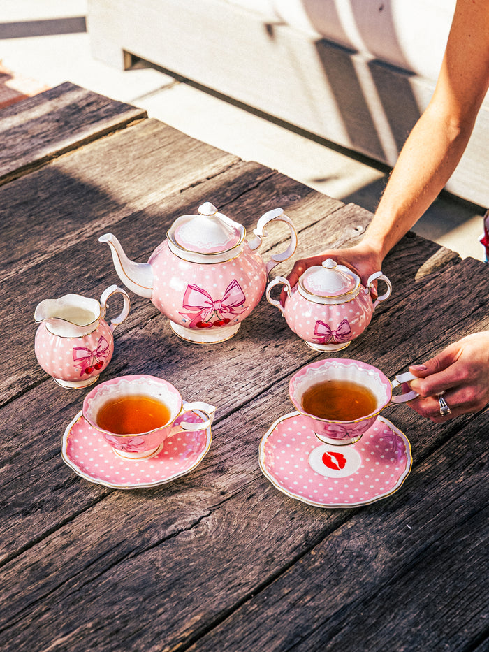 Marilyn Monroe Romance Edit™ Limited Edition, Mug & Tea Cup Set, Pink