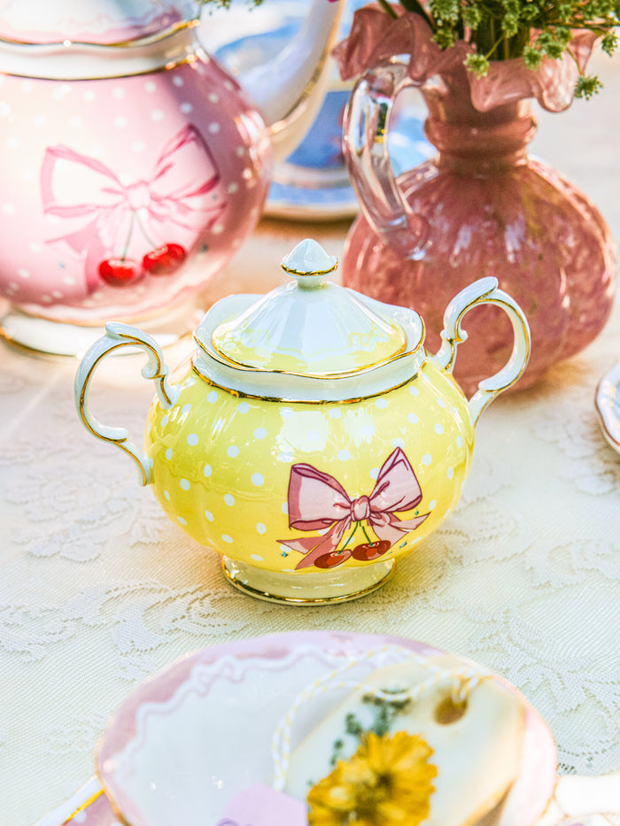 Marilyn Monroe Romance Edit™ Limited Edition, Yellow Tea Set of 5