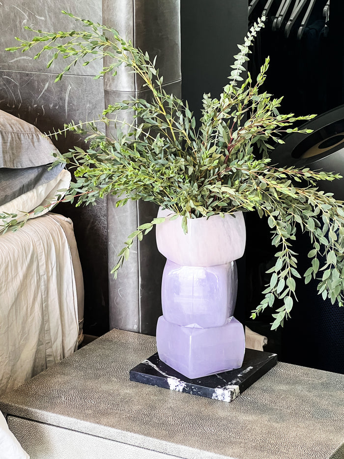 Mauve Swirled Bowlder Vase