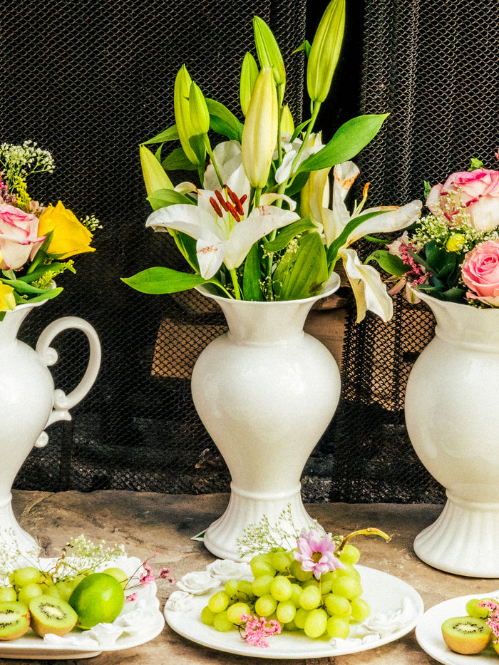 Moonwhite Glow Vase