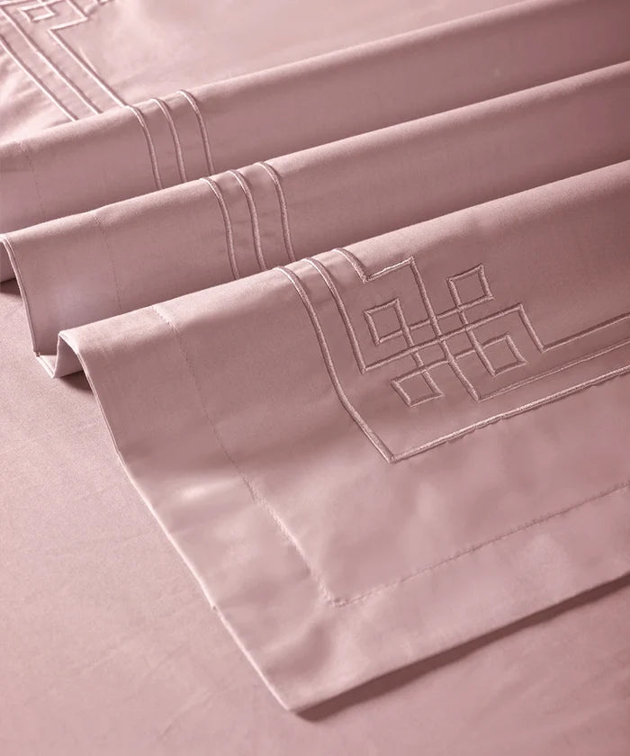 Nectarsoft Luxe Living Solid King Bedsheet Set, Windsor, Peach Bloom|300 TC Cotton| 2 Pillow Cover
