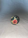 Poinsette Round Wine Stopper - Pattern Poinsettia