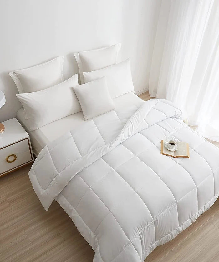 Soft Comfort Solid Double AC Comforter,White Frost|200 GSM Micro Polyester|Reversible