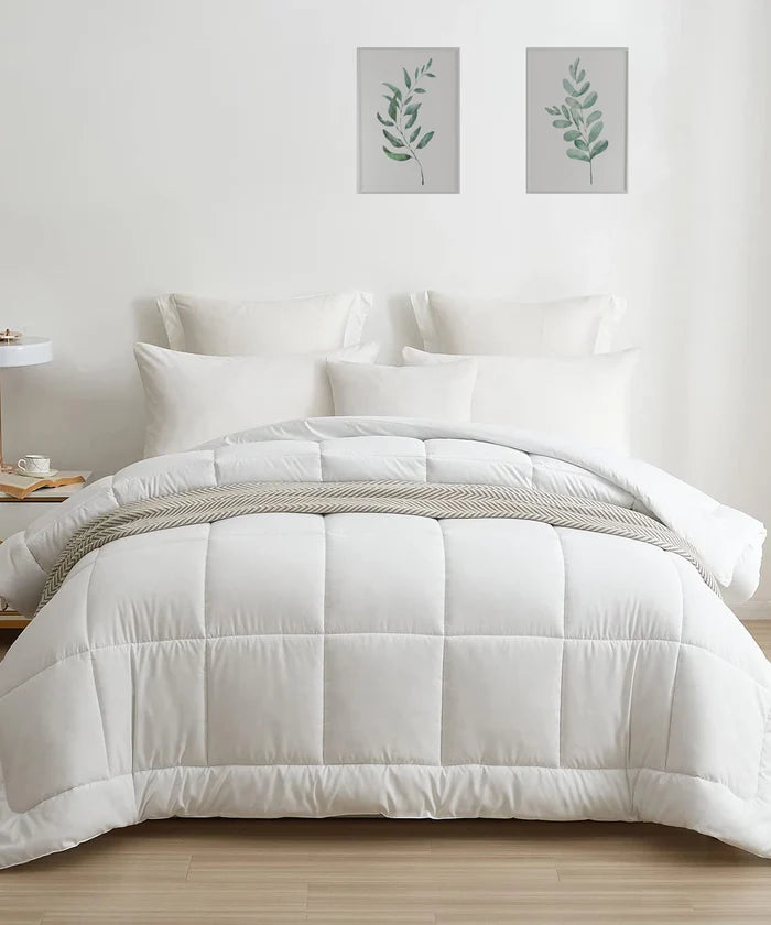 Soft Comfort Solid Double AC Comforter,White Frost|200 GSM Micro Polyester|Reversible