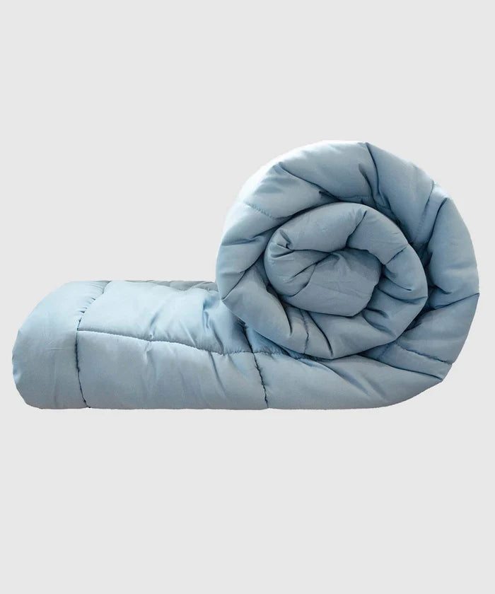 Soft Comfort Solid Single AC Comforter, Blue Fog|200 GSM Micro Polyester|Reversible