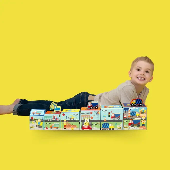 Stacking Cubes -Construction