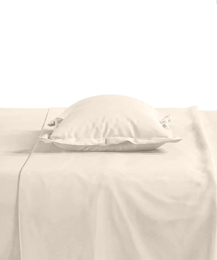 Style me Solid King Fitted Bedsheet, Cream|180 TC Cotton|2 Pillow Covers|Solid