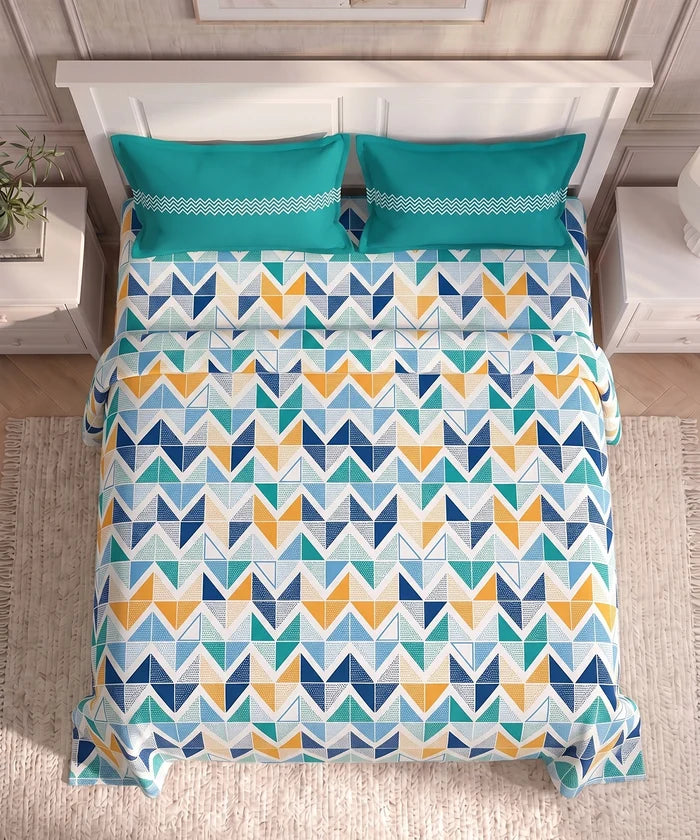 Urban Comfort Queen Bedsheet Set, Trippy Triangles Blue |144 TC Cotton| 2 Pillow Covers